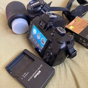 Nikon D4300 DX DSLR CAMERA KIT